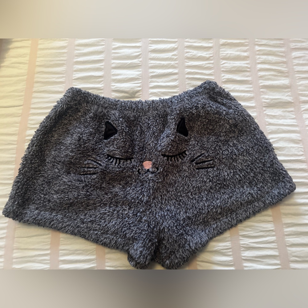 Dina Be Gray Cat Face Pajama Shorts